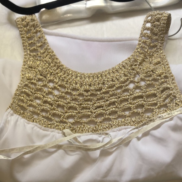 Lilly Pulitzer size large white dress with gold. - Picture 12 of 14